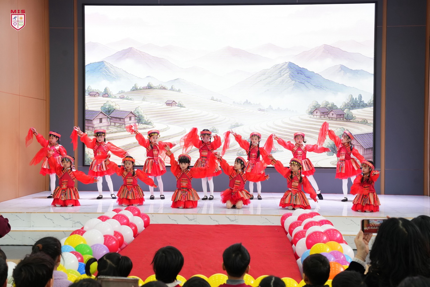 BÁO CÁO DỰ ÁN TRẢI NGHIỆM SÁNG TẠO CẤP TIỂU HỌC