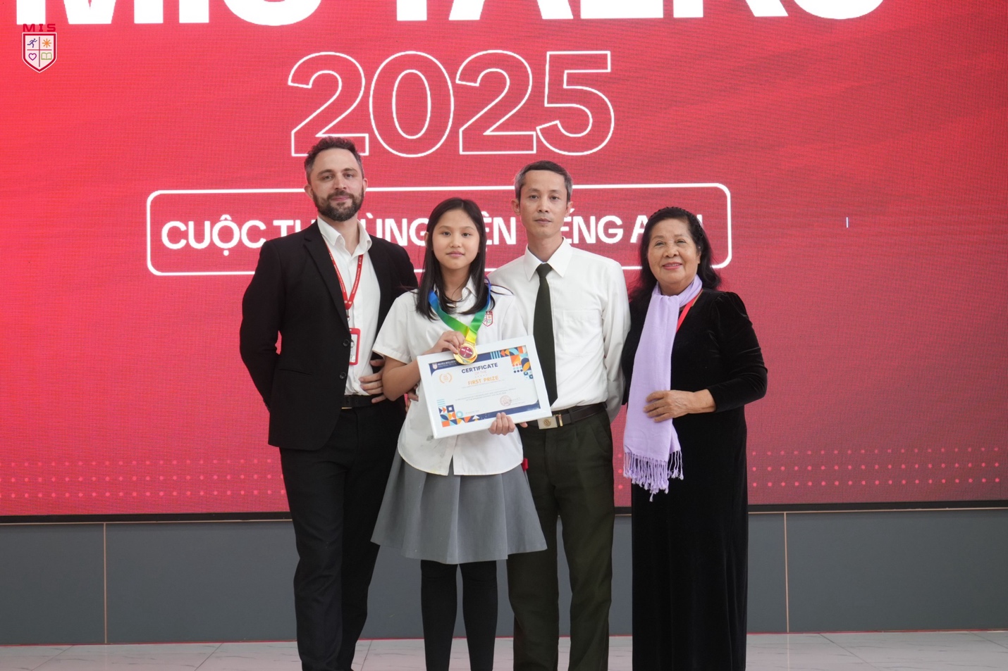 MIS TALKS – HÙNG BIỆN TIẾNG ANH