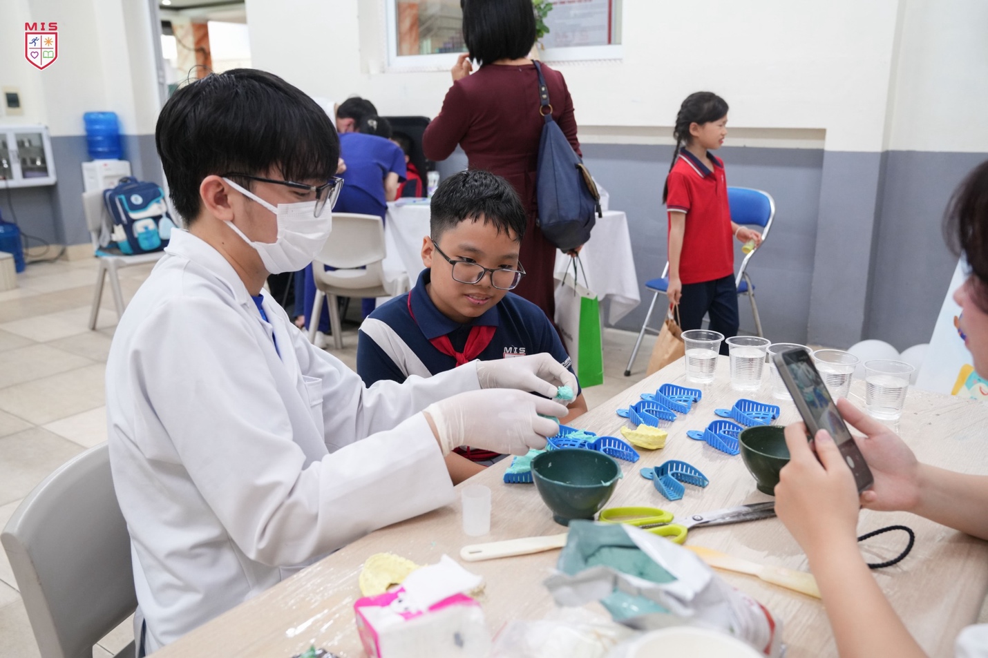 MIS INNOVATION DAY 2026 – “BẢN ĐỒ SÁNG TẠO” RỰC RỠ TỪ NHỮNG GIAN HÀNG ĐỘC ĐÁO