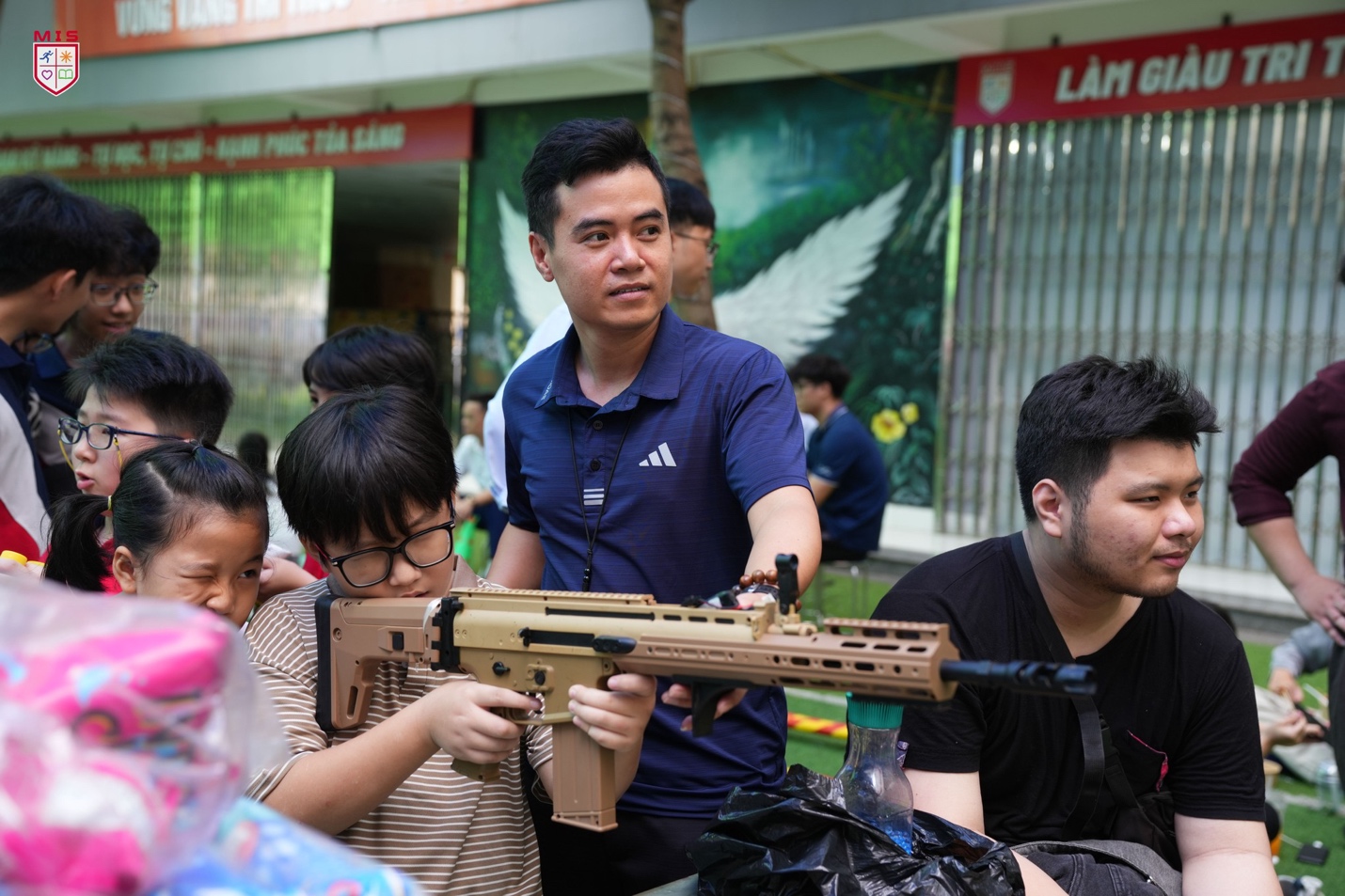 MIS INNOVATION DAY 2026 – “BẢN ĐỒ SÁNG TẠO” RỰC RỠ TỪ NHỮNG GIAN HÀNG ĐỘC ĐÁO