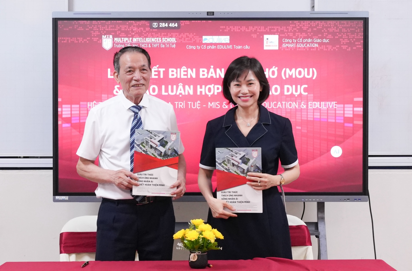 MIS KÝ KẾT HỢP TÁC CHIẾN LƯỢC VỚI ISMART VÀ EDULIVE, MỞ RỘNG TRẢI NGHIỆM HỌC TẬP THEO CHUẨN QUỐC TẾ