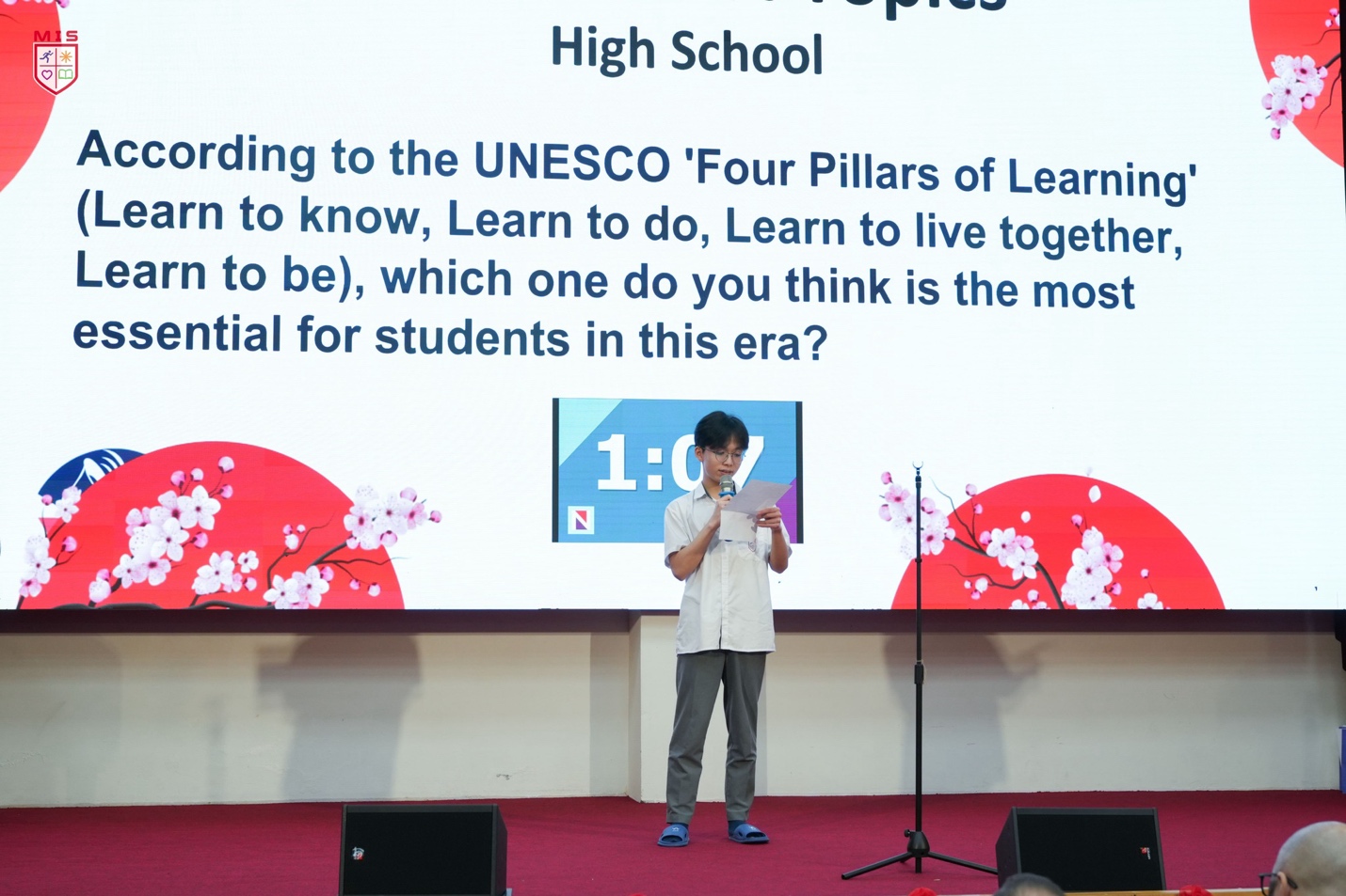 MISERS TỎA SÁNG TẠI CUỘC THI HÙNG BIỆN TIẾNG ANH SOUNDBITES 2026