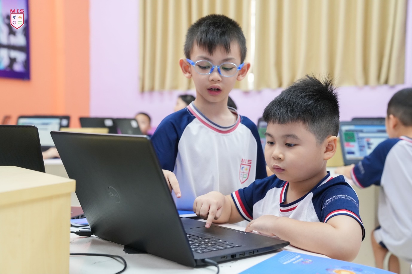 Không chỉ là một đội bóng: MIS và hành trình đào tạo những thế hệ học sinh toàn diện