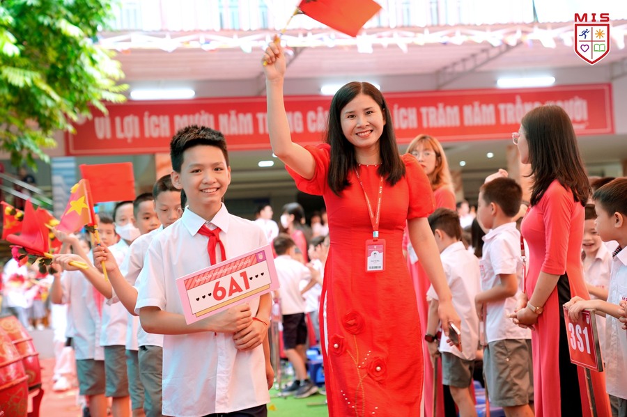 LET’S GROW IN G.R.A.C.E – KHAI GIẢNG NĂM HỌC 2022-2023