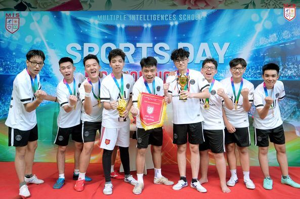 LOẠT TRẬN CHUNG KẾT K9-12 MIS FOOTBALL CHAMPIONSHIP