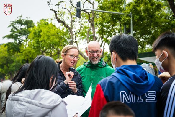 MISERS VỮNG MẠNH VƯƠN RA THẾ GIỚI