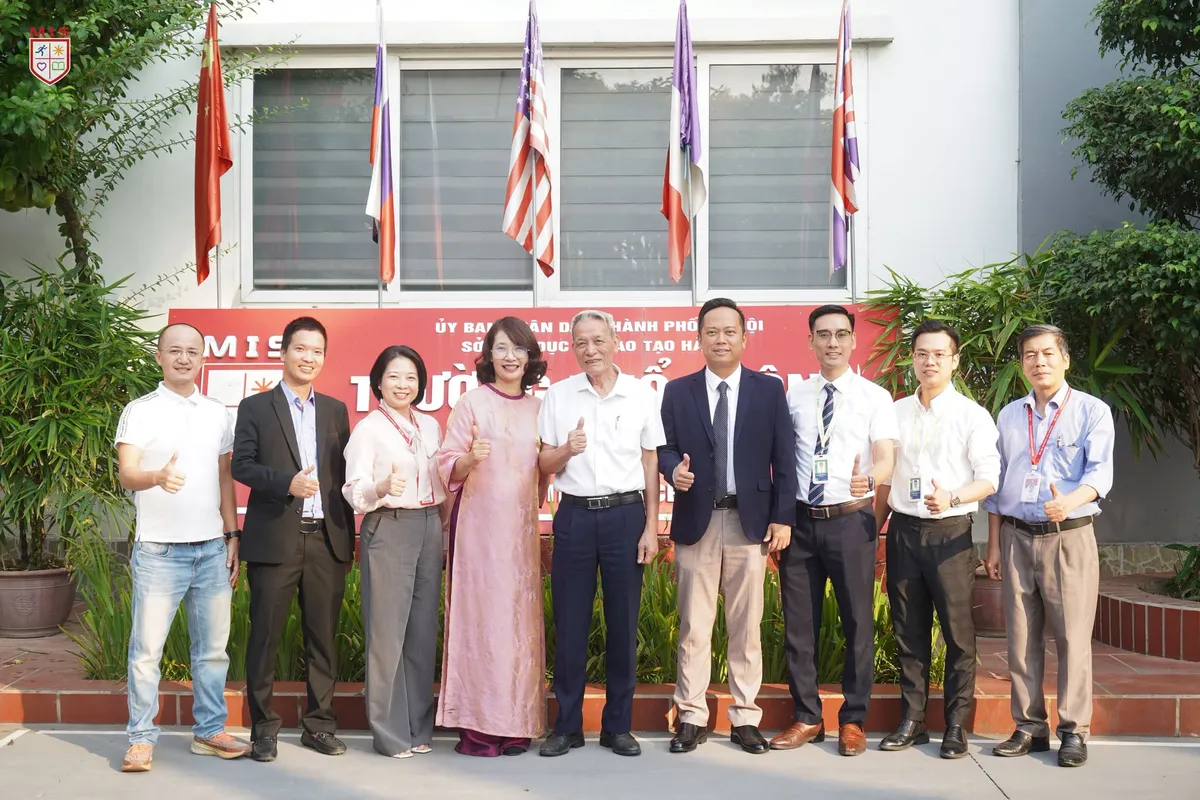 MIS KÝ KẾT HỢP TÁC GIÁO DỤC VỚI HỆ THỐNG TRUNG TÂM GIÁO DỤC ĐỨC ĐINH VÀ TRUNG TÂM GIÁO DỤC ATHENA