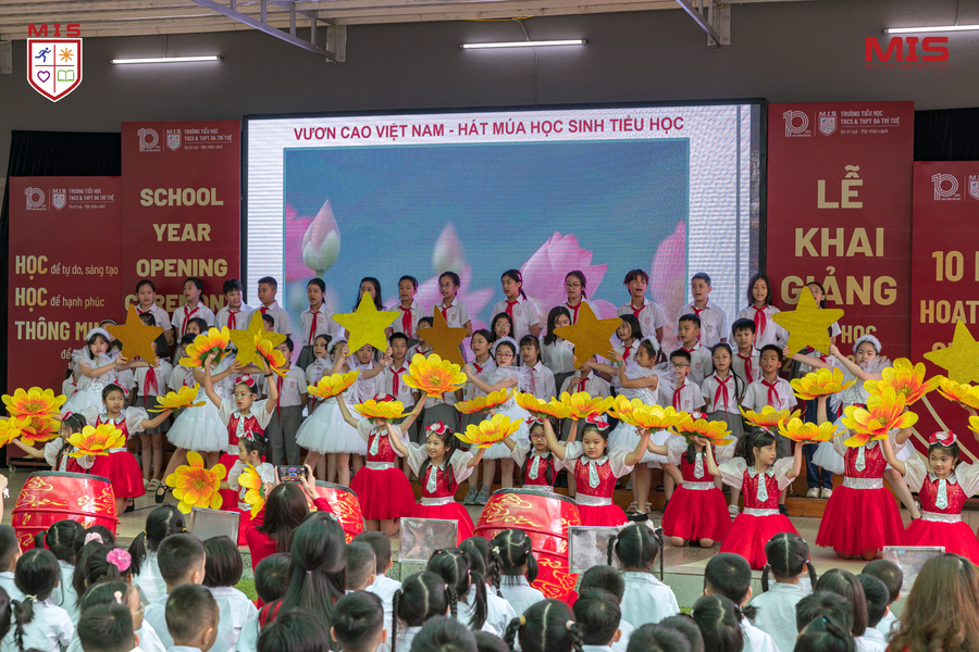 DƯ ÂM LỄ KHAI GIẢNG VỚI HỌC SINH ĐẦU CẤP VÀ CUỐI CẤP