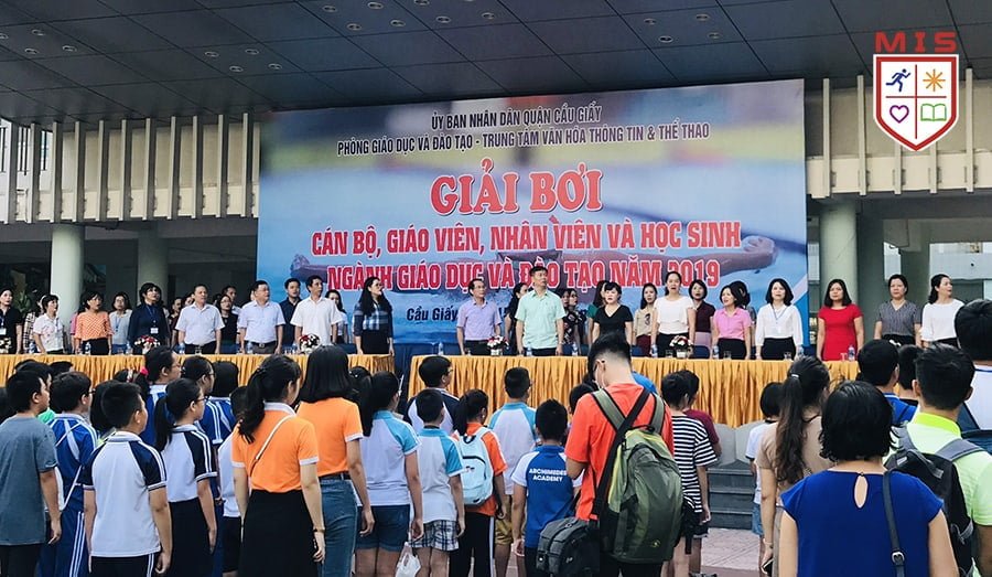 KÌNH NGƯ MIS CHIẾN THẮNG ĐƯỜNG ĐUA XANH