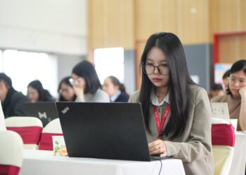 HƯỚNG DẪN GIẢI ĐỀ TOÁN KỲ THI VÀO 10 TP HÀ NỘI 2024-2025