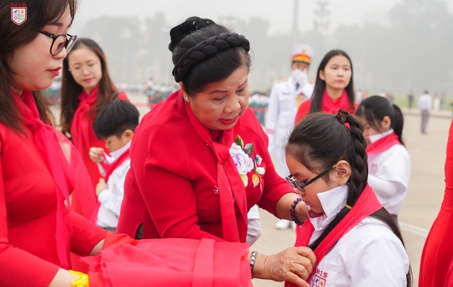 MỖI MISER LÀ MỘT NHÂN TÀI CỦA ĐẤT NƯỚC