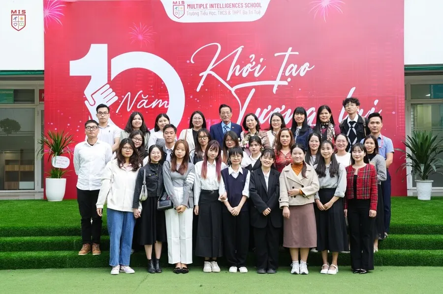 THẮP LÊN NGỌN LỬA SAY MÊ TRONG GIẢNG DẠY – MIS CHÀO ĐÓN ĐOÀN SINH VIÊN THỰC TẬP ĐẠI HỌC THỦ ĐÔ